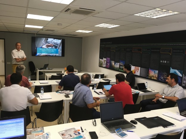 Formación Componenetes Cuadros Eléctricos