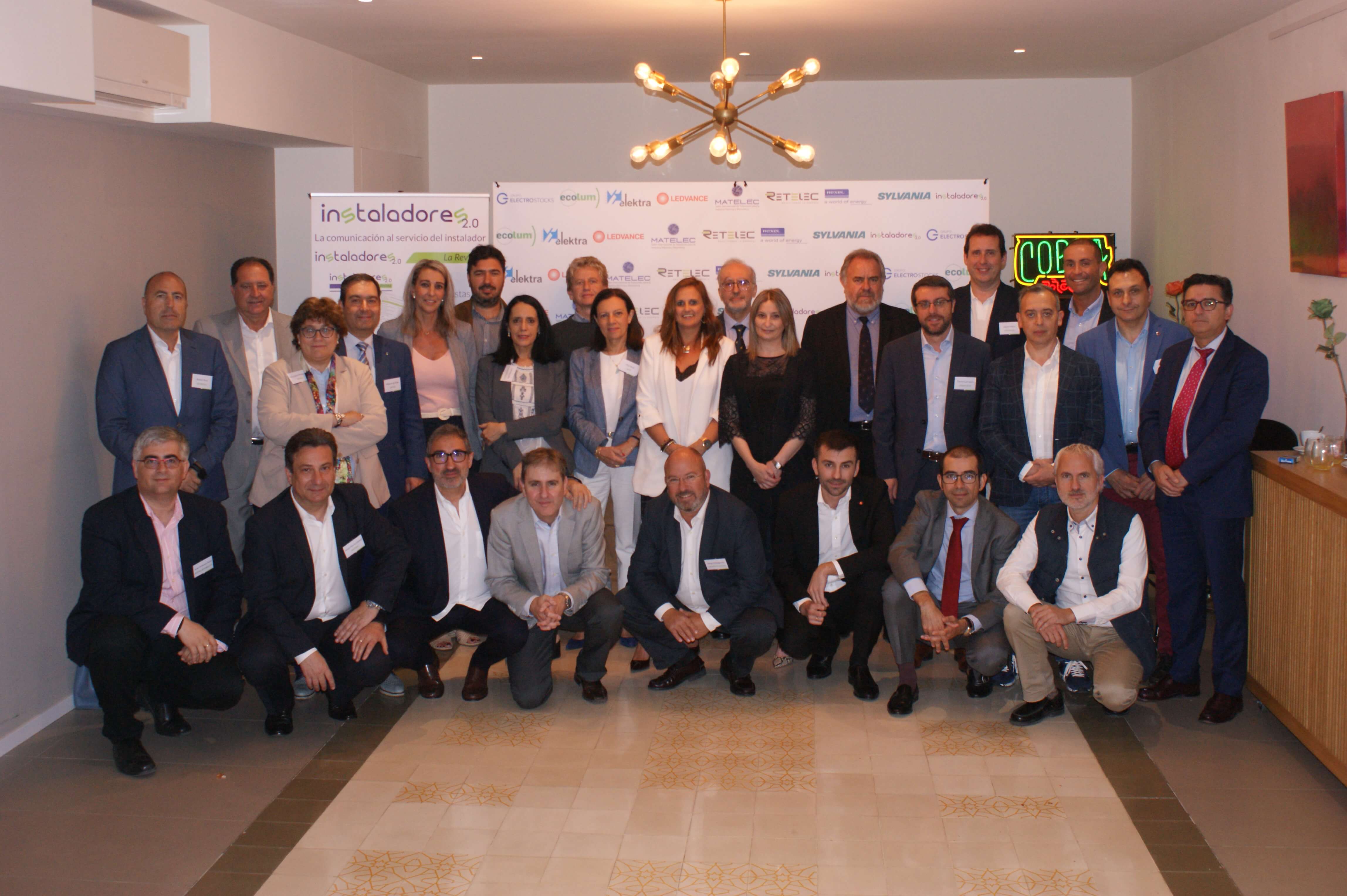 <!--:es-->Grupo Elektra participó en la Segunda Edición del Taller de Reflexión Estratégica organizada por Instaladores 2.0<!--:-->