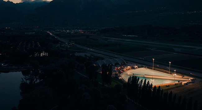 Imagen de Wavegarden nocturno