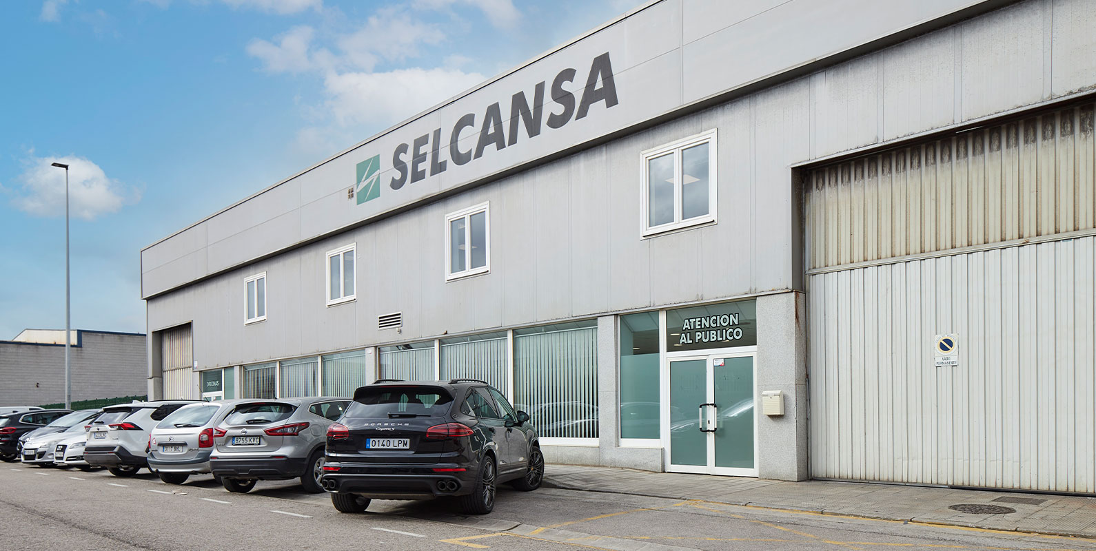 Selcansa SANTANDER - Store - Grupo Elektra